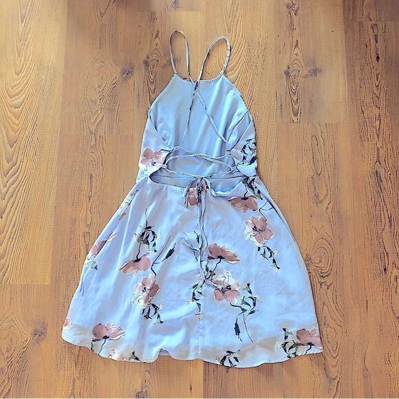 Lulu's Floral High Neck Periwinkle Lace Up Back Flowy Skater Mini Dress Large - Picture 5 of 10